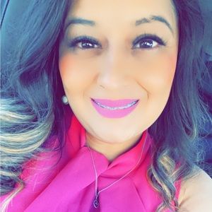 Meet your Posher, Andreana